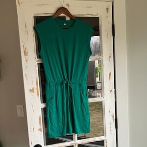 Sleeveless Green Dress
